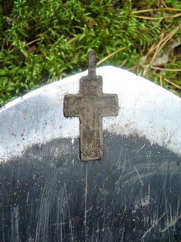 крестик красноармейца найден в окопе 