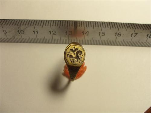 Перстень 17 в. найден в Курске