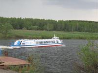 Река  Ока  ,  речной  трамвайчик .