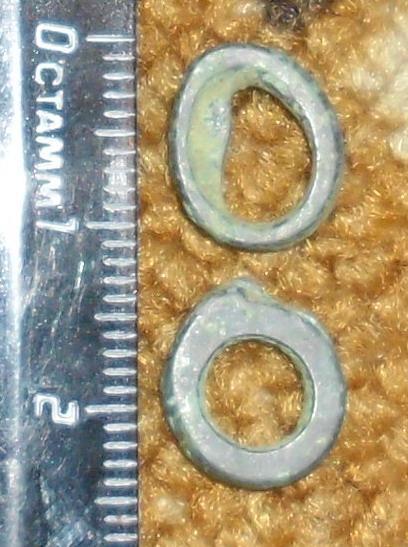 Какие-то бронзовые колечки. Дальний Восток XIII-IX век