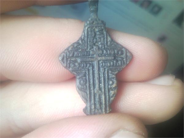 Красивый крестик.