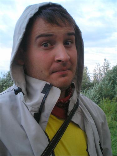 От эмоций глаза по полтиннику. Баяновский могильник, Добрянский р-он Пермского края, 2007 год.