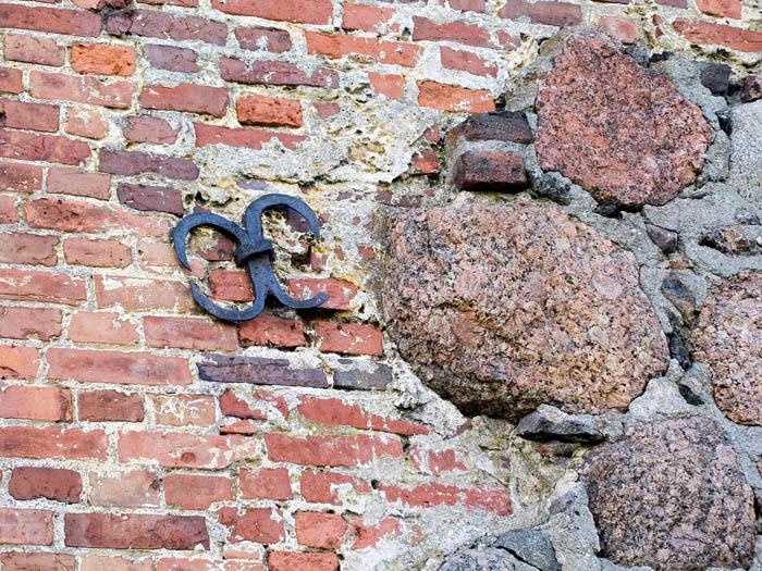 Здесь золото