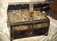 сундук с золотом