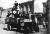 Товарищи в штатском