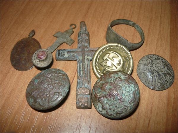 найдено :  Алт. кр.  Мамонтовский район.