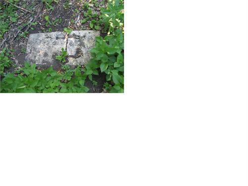 старая могила