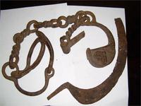 Путы и серп