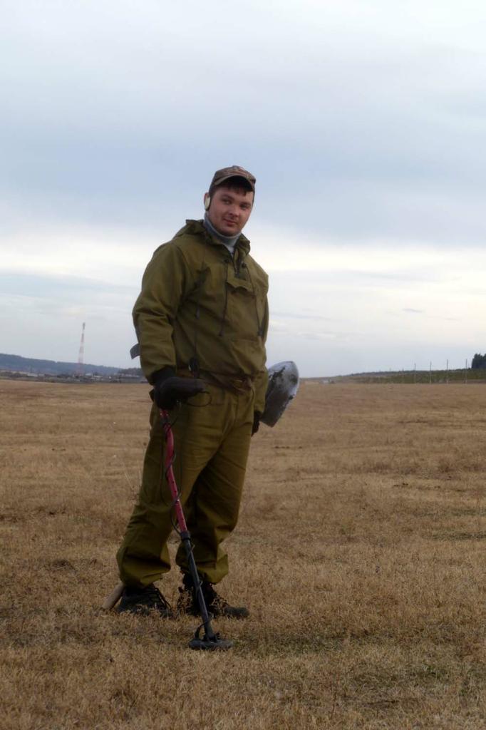 Денис всегда на открытии