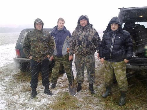 С ДРУЗЬЯМИ НА КОПЕ