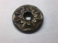 пуговица не знаю от чего