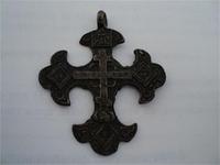 Крест найденный на поле