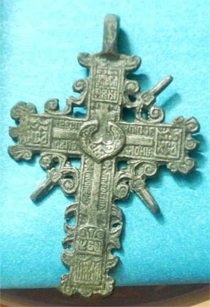 крест белый мет-л