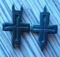 Крестик-мощевик 12в